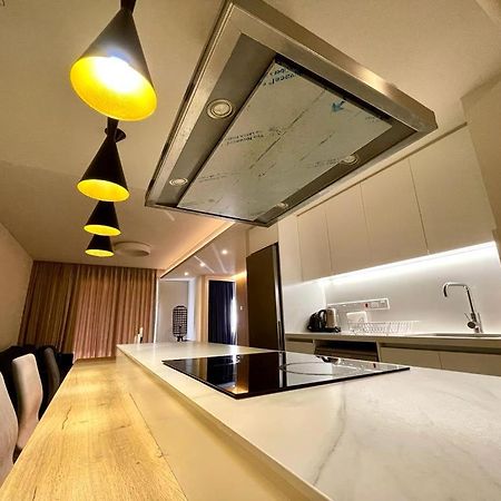Central Business Suites Nicosia - Araouzou By Platform 357 エクステリア 写真